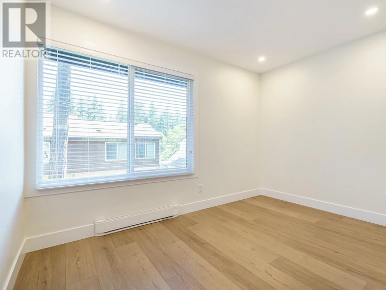 2582 Burian Drive, Coquitlam, BC, V3K 5W9 - 30