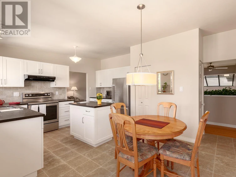 5588 Willow Street, Vancouver, BC, V5Z 3S4 - 9