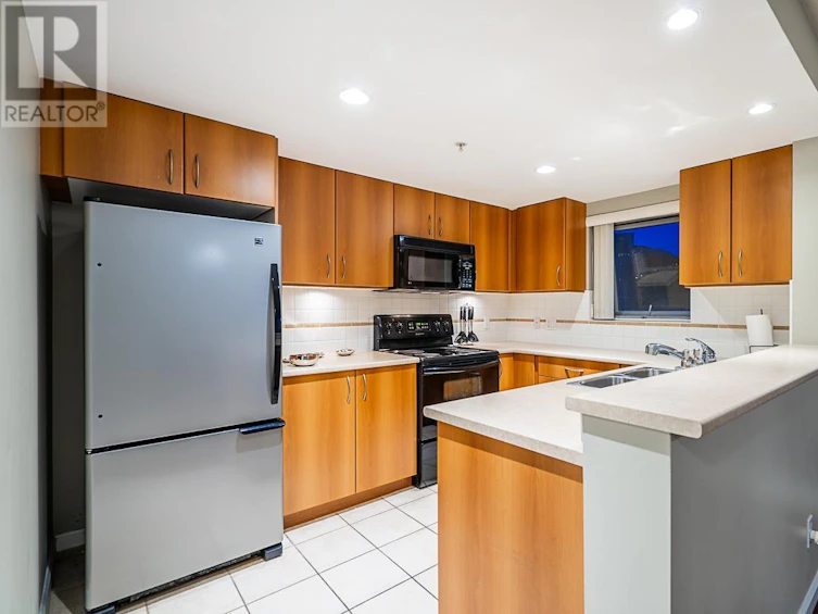 1105-235 Guildford Way, Port Moody, BC, V3H 5L8 - 12