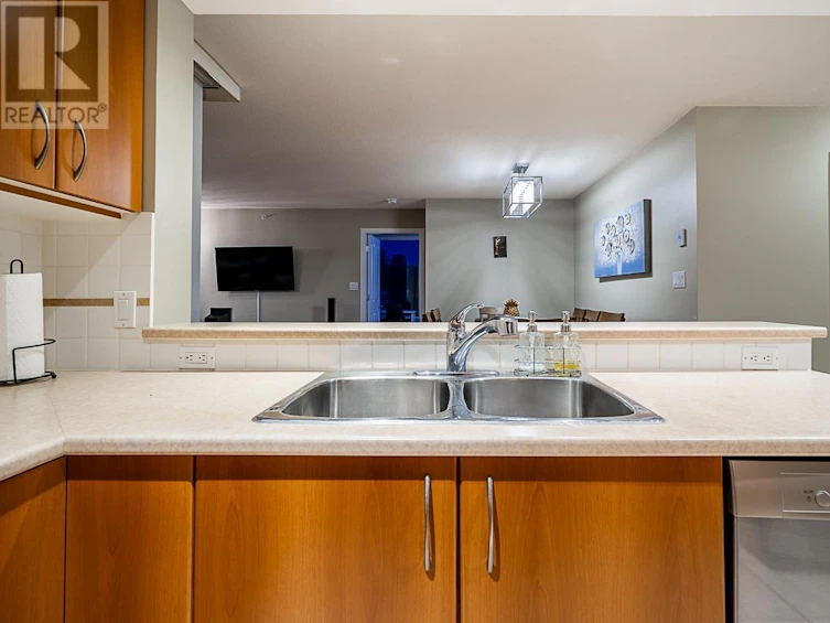 1105-235 Guildford Way, Port Moody, BC, V3H 5L8 - 13