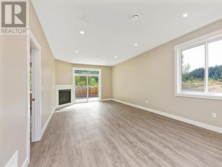 518 Similkameen Avenue, Princeton, BC, V0X 1W0 - 10