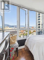 1206 63 Keefer Place