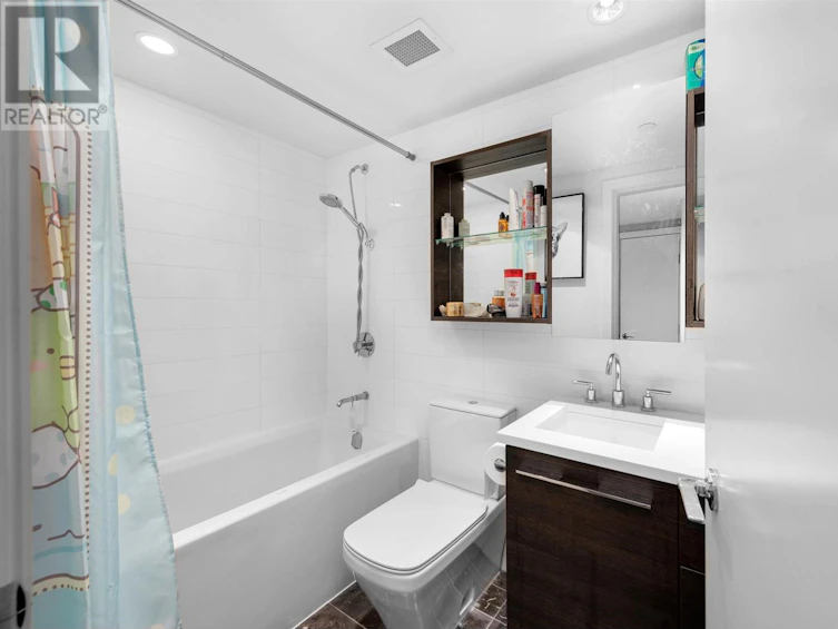 705-7488 Lansdowne Road, Richmond, BC, V7C 0B9 - 17