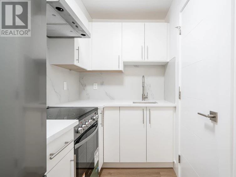 2650 East 25 Avenue, Vancouver, BC, V5R 1H5 - 22