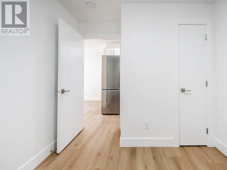 2650 East 25 Avenue, Vancouver, BC, V5R 1H5 - 23