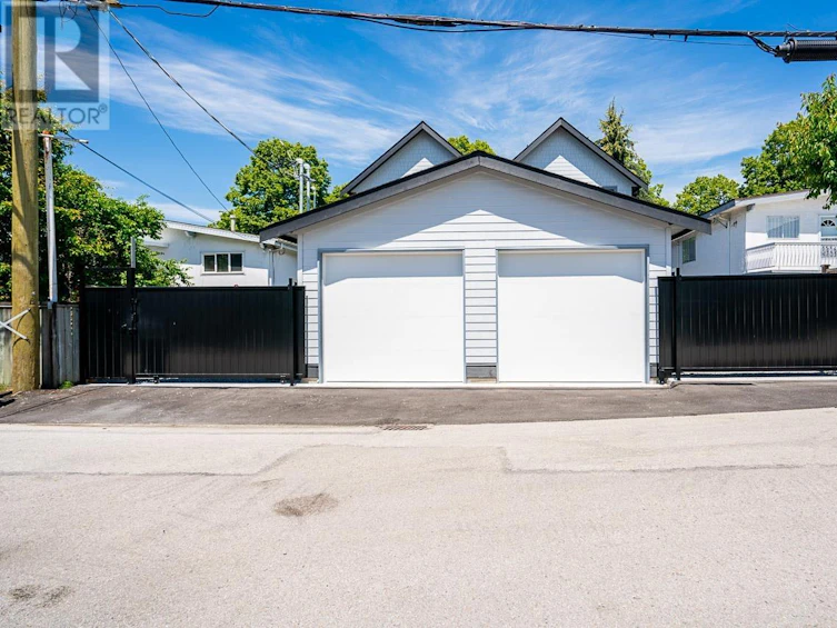2650 East 25 Avenue, Vancouver, BC, V5R 1H5 - 30