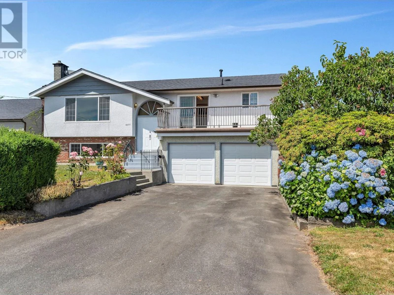 6691 Winch Street, Burnaby BC V5B 2L5