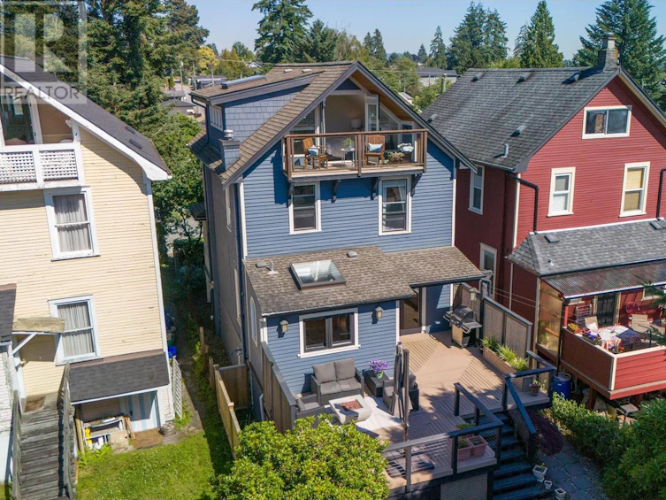 1143 Ridgeway Avenue, North Vancouver, BC, V7L 3R6 - 35