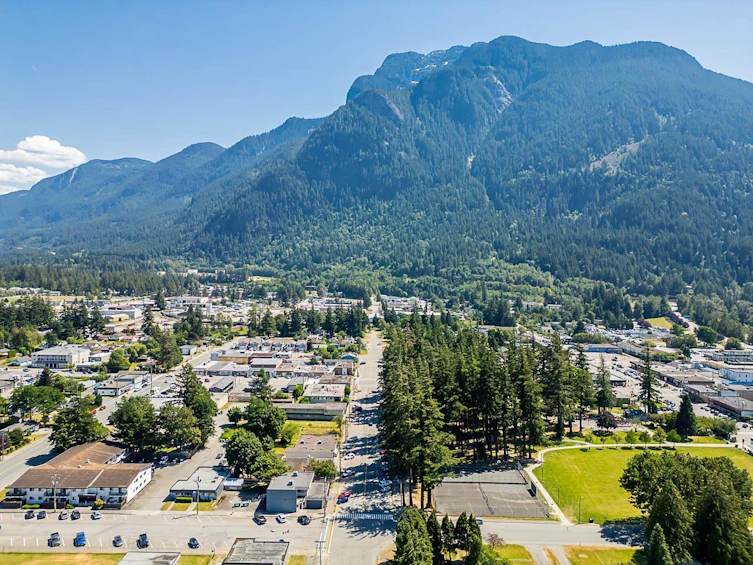 769 4th Avenue, Hope, BC, V0X 1L0 - 28