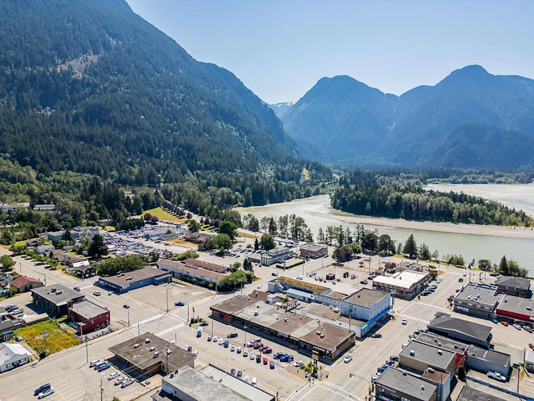 769 4th Avenue, Hope, BC, V0X 1L0 - 30