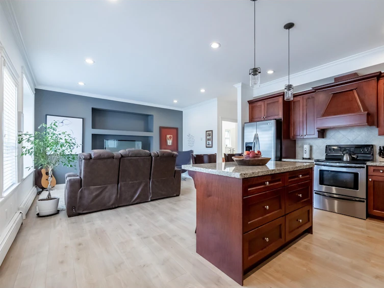 6690 193a Street, Surrey, BC, V4N 0C1 - 17