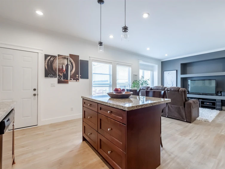 6690 193a Street, Surrey, BC, V4N 0C1 - 21