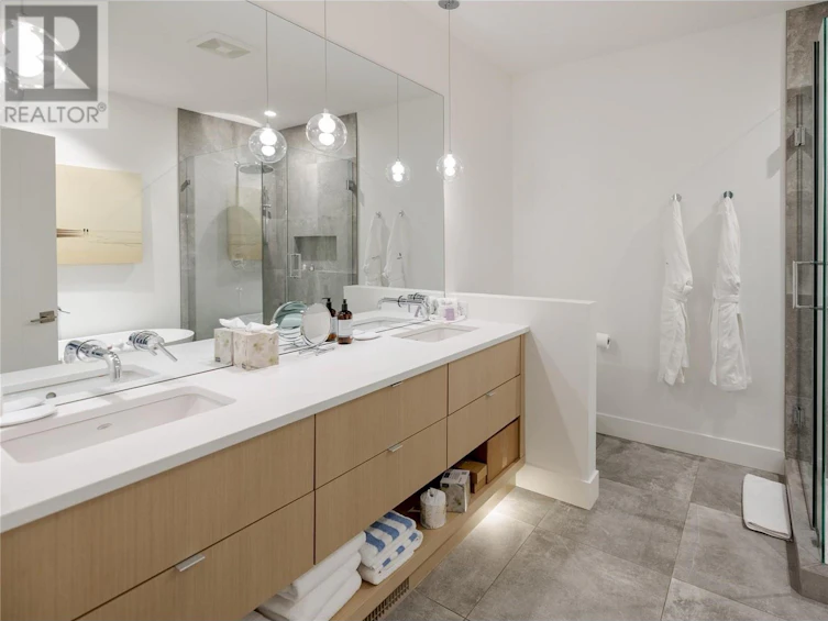 6-175 Predator Ridge Drive, Vernon, BC, V1H 0A1 - 43