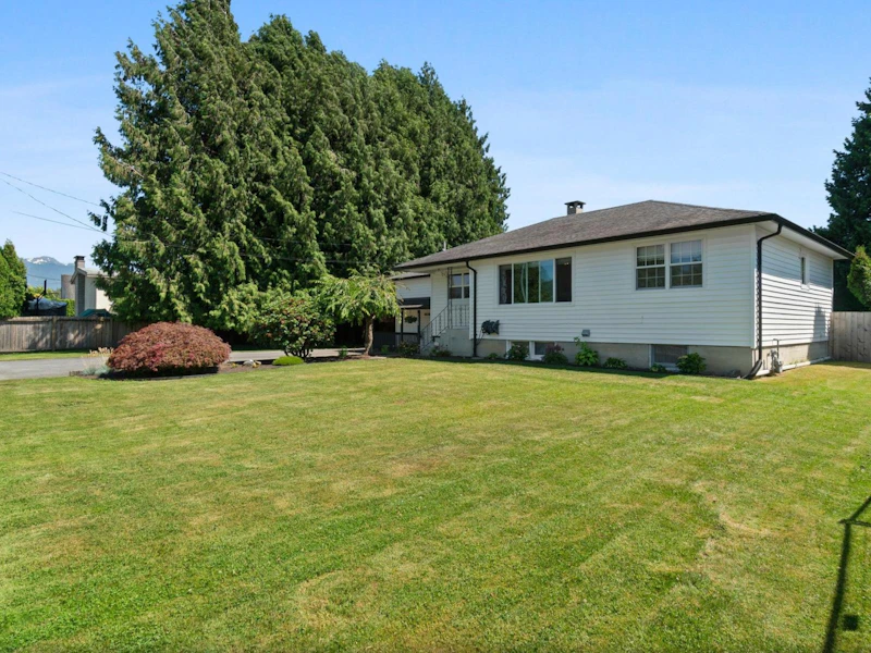 46460 Strathcona Road, Chilliwack BC V2P 3T4