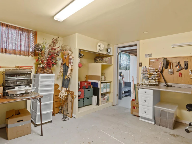 46460 Strathcona Road, Chilliwack, BC, V2P 3T4 - 36