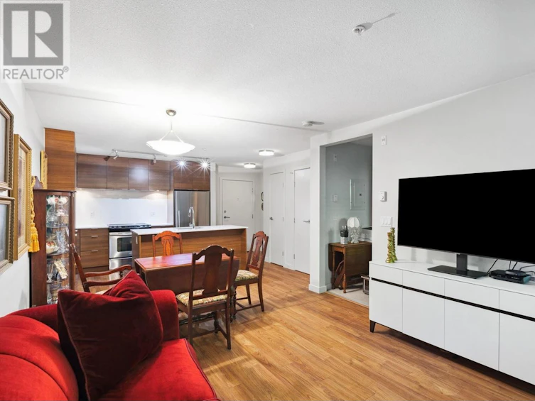 203-1679 Lloyd Avenue, North Vancouver, BC, V7P 0A9 - 13