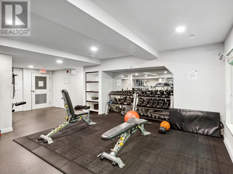 203-1679 Lloyd Avenue, North Vancouver, BC, V7P 0A9 - 23