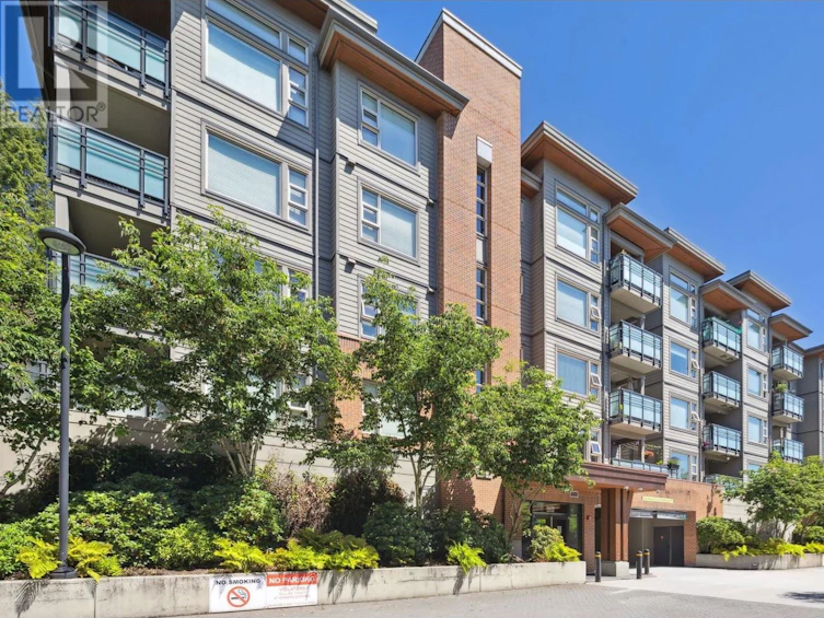203-1679 Lloyd Avenue, North Vancouver, BC, V7P 0A9 - 25