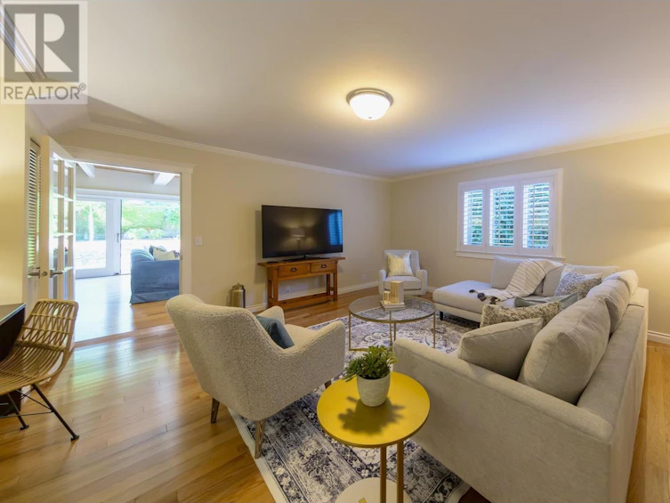 5679 Marine Drive, West Vancouver, BC, V7W 2R7 - 16