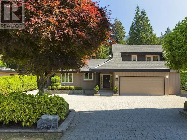 5679 Marine Drive, West Vancouver, BC, V7W 2R7 - 3