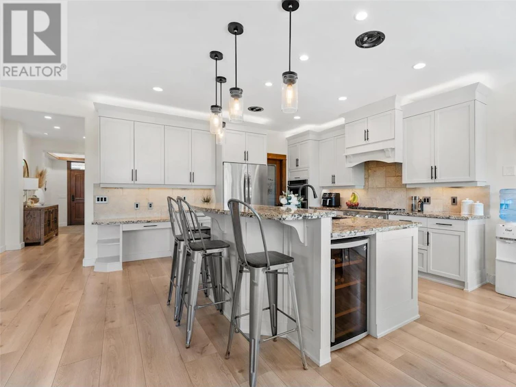 444 Cavell Place, Kelowna, BC, V1W 5A3 - 11