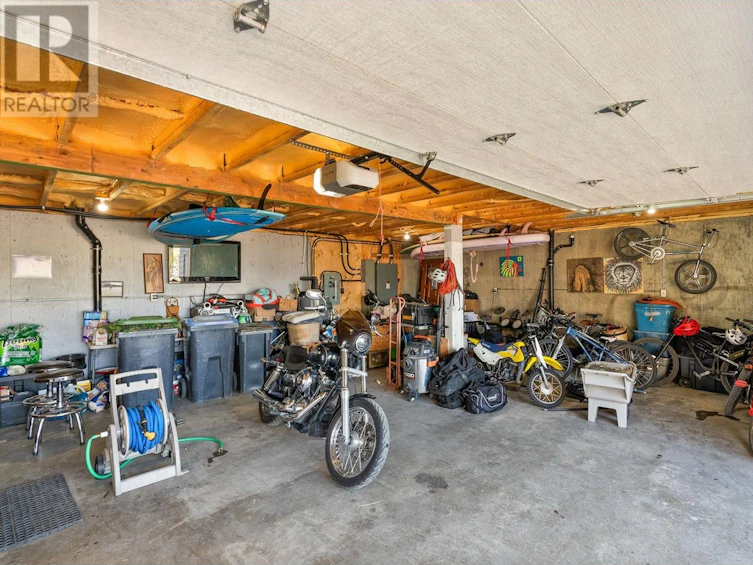 15230 Old Mission Road, Lake Country, BC, V4V 2G5 - 42