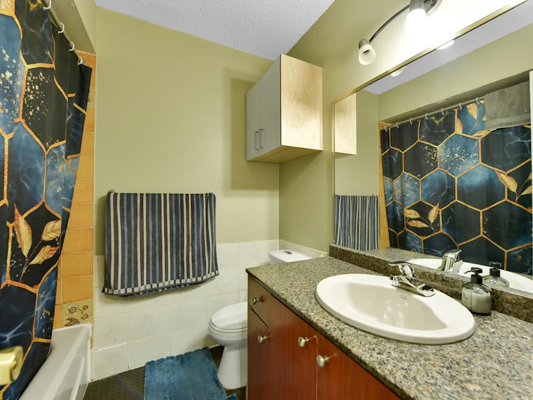 6643 132, Surrey, BC, V3W 4L7 - 16