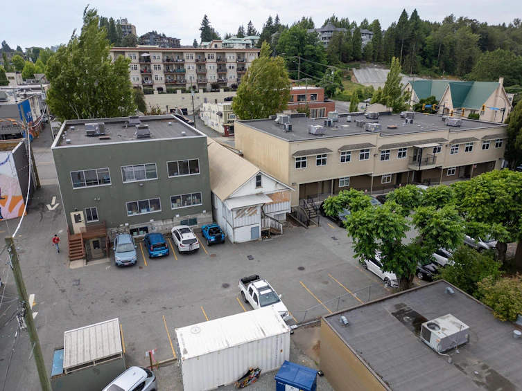 A-2626 Montrose, Abbotsford, BC, V2S 3T6 - 3