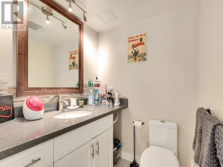 305-1065 Quayside Drive, New Westminster, BC, V3M 1C5 - 17