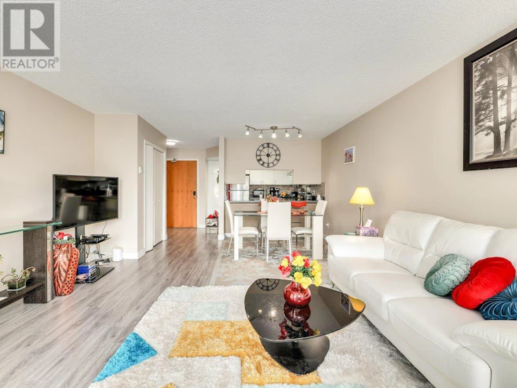 305-1065 Quayside Drive, New Westminster, BC, V3M 1C5 - 5