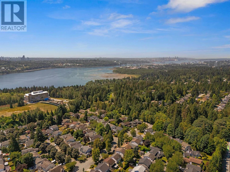 3435 Manning Place, North Vancouver, BC, V7H 2P5 - 5