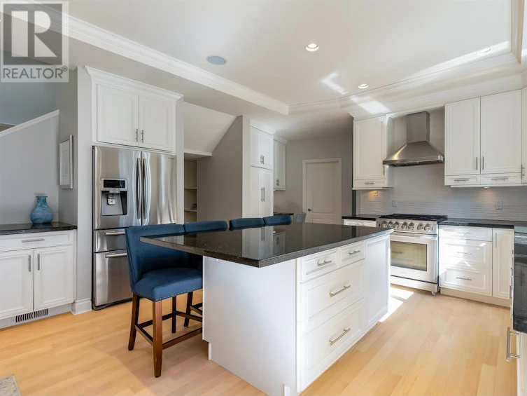 1008 Kilmer Road, North Vancouver, BC, V7K 1R1 - 12