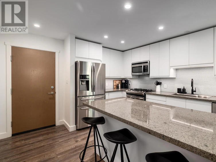 305-701 Klahanie Drive, Port Moody, BC, V3H 5L6 - 3