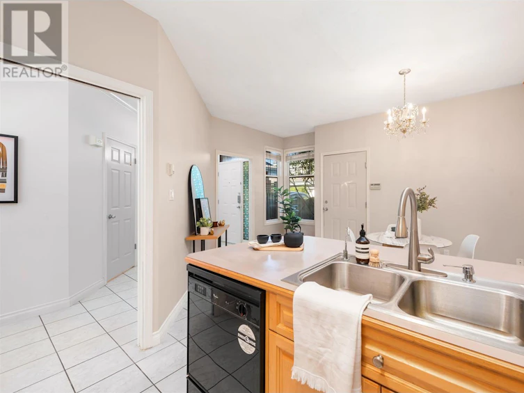7-8171 Steveston Highway, Richmond, BC, V7A 1M4 - 15