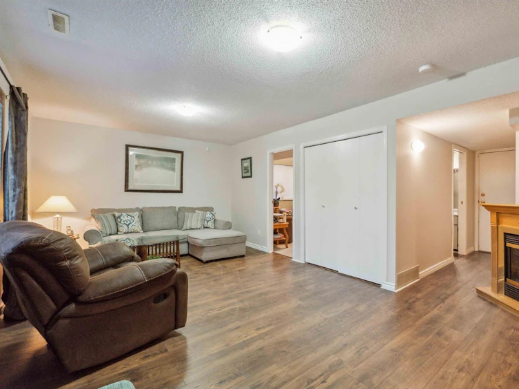 8932 143a Street, Surrey, BC, V3V 7P7 - 26