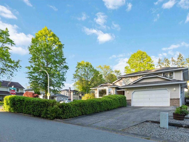8932 143a Street, Surrey, BC, V3V 7P7 - 3