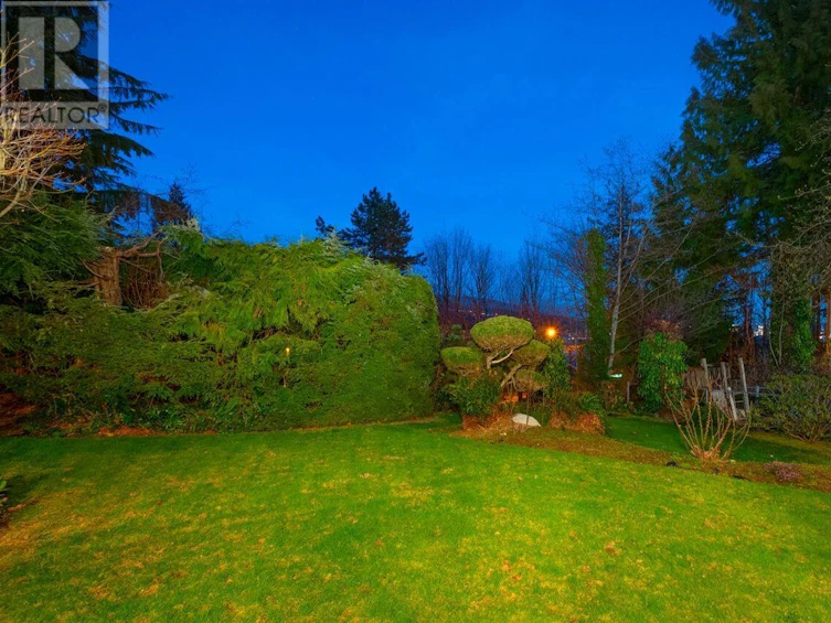 481 Mcgill Drive, Port Moody, BC, V3H 1T8 - 39