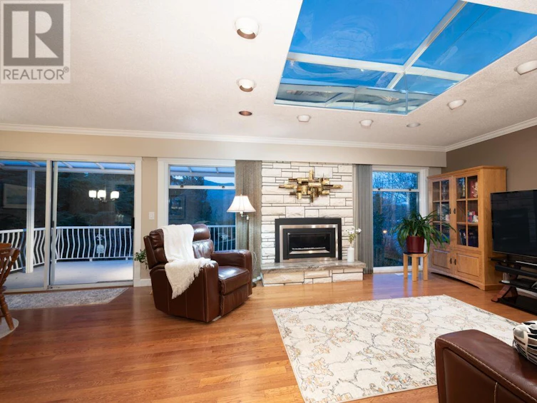 481 Mcgill Drive, Port Moody, BC, V3H 1T8 - 4