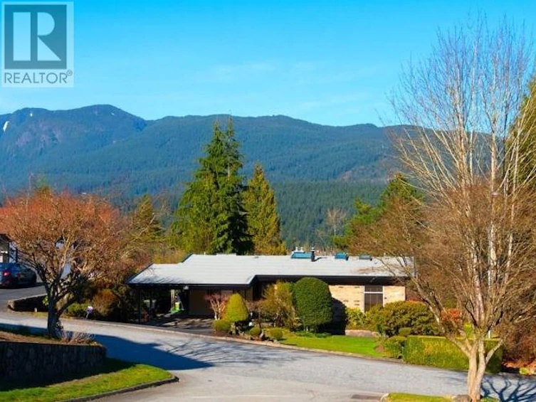 481 Mcgill Drive, Port Moody, BC, V3H 1T8 - 40