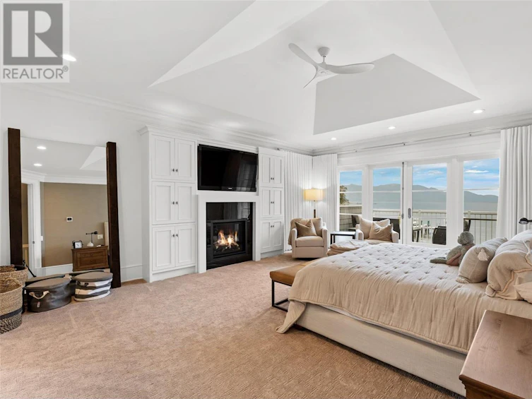 3588 Lakeshore Road, Kelowna, BC, V1W 3L5 - 42