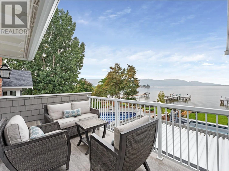 3588 Lakeshore Road, Kelowna, BC, V1W 3L5 - 48