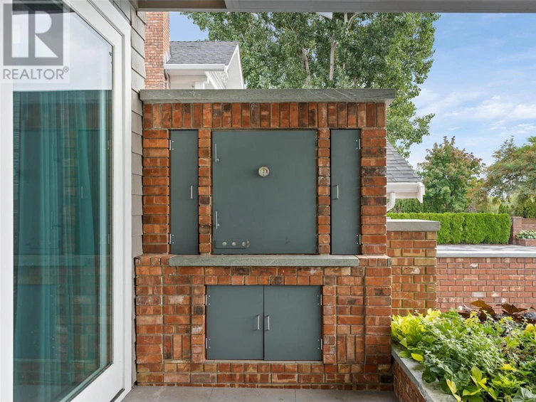 3588 Lakeshore Road, Kelowna, BC, V1W 3L5 - 59