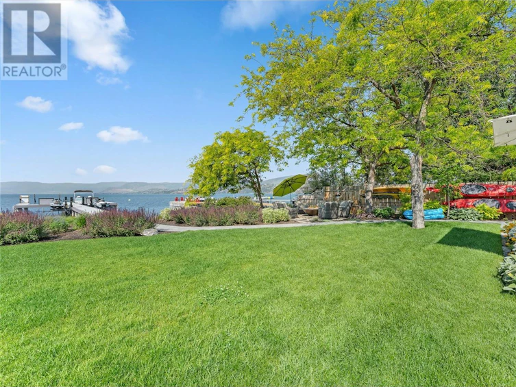 3588 Lakeshore Road, Kelowna, BC, V1W 3L5 - 60