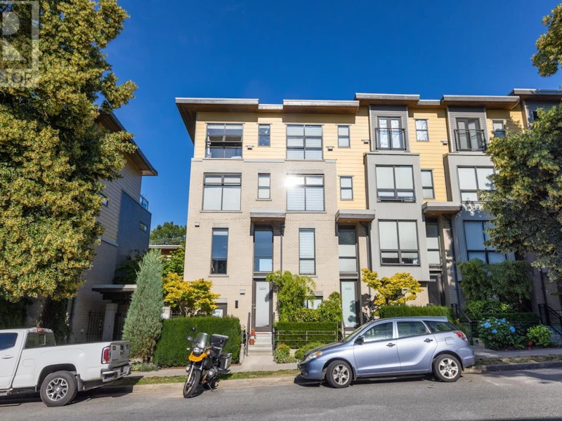 3804 Commercial Street, Vancouver BC V5N 4G2