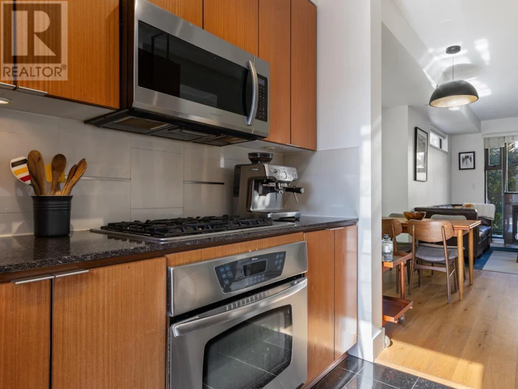 3804 Commercial Street, Vancouver, BC, V5N 4G2 - 22