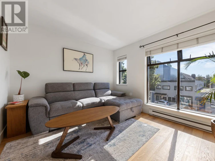3804 Commercial Street, Vancouver, BC, V5N 4G2 - 7