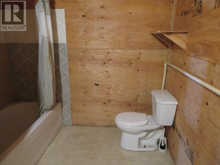 2155 Highway 101, Powell River, BC, V8A 0G6 - 13