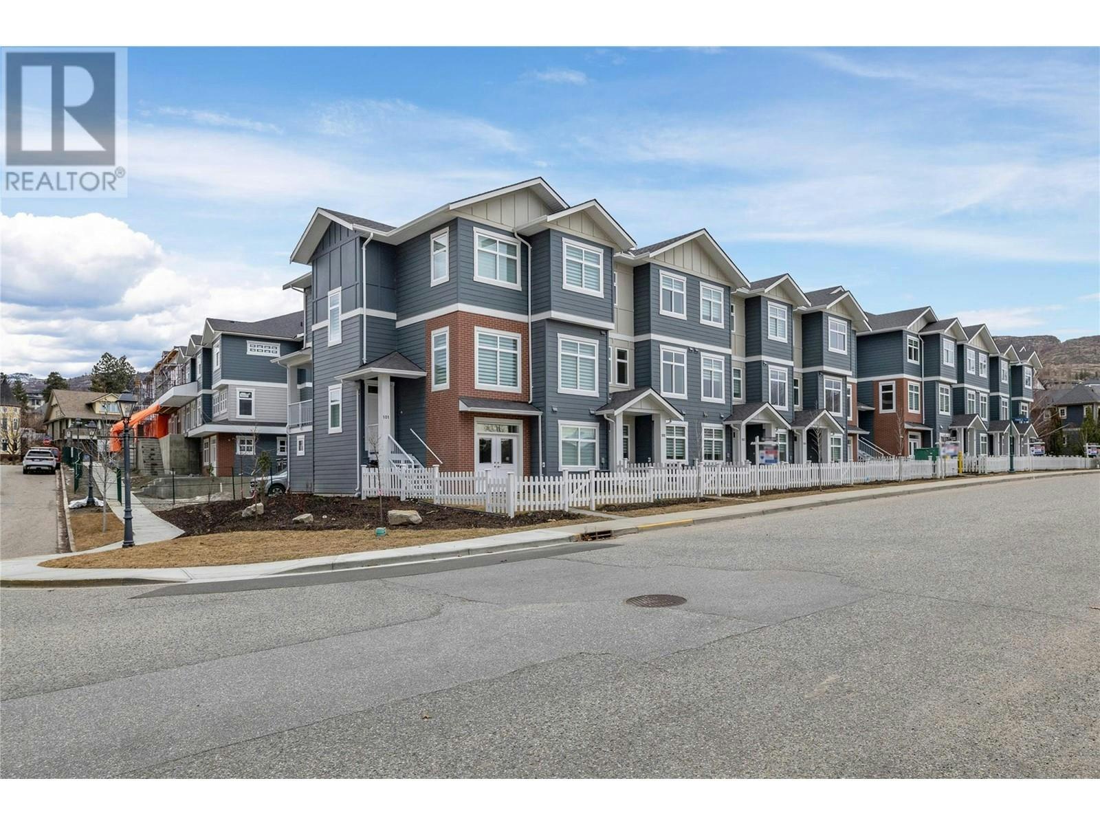 106-5300 Main Street, Kelowna, BC, V1W 4V1 - 46