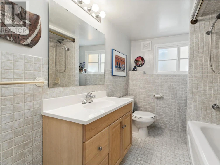 1380 Doran Road, North Vancouver, BC, V7K 1M9 - 32