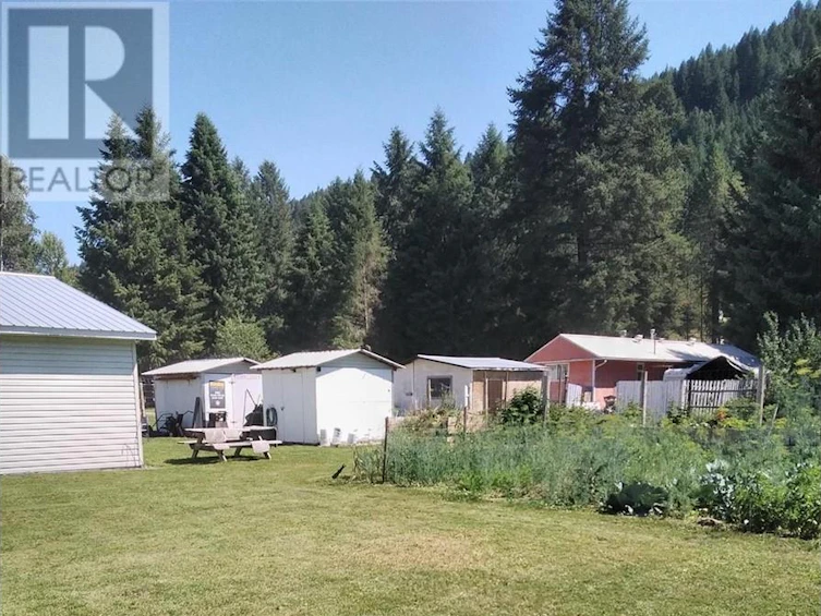 618 N Kimberley Avenue, Greenwood, BC, V0H 1J0 - 13